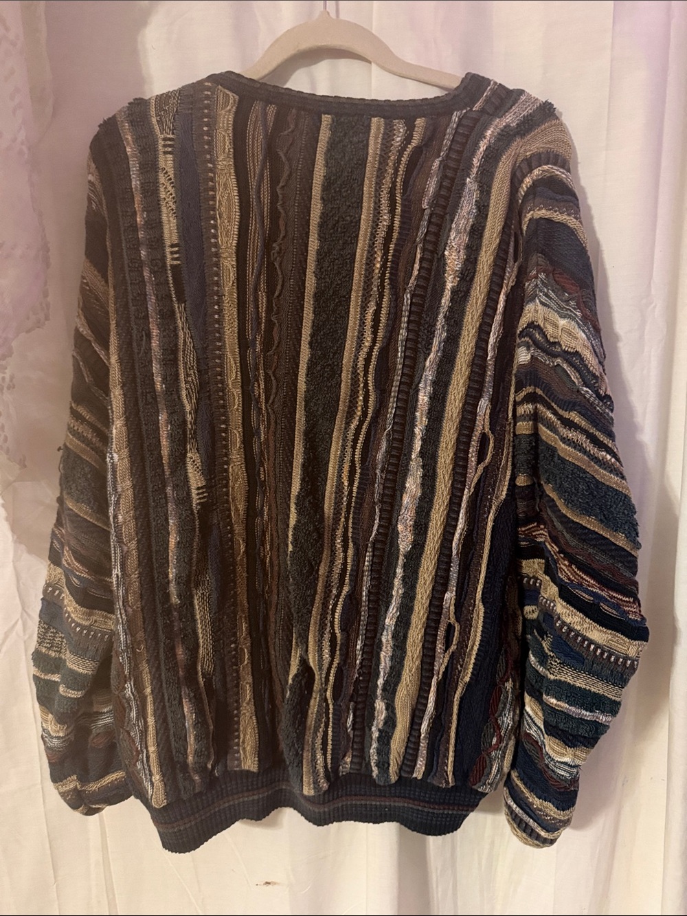 Vintage Roundtree & Yorke 3D Knit Coogi Style XL - Picture 3 of 4